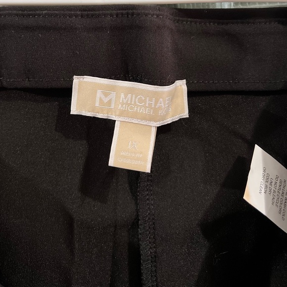 Michael Kors Black Skinny Dress Pants - NWOT, size 1X - Picture 3 of 5